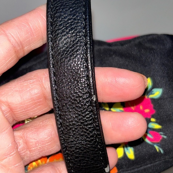 Like new Betsey Johnson floral make up bag - Picture 5 of 9